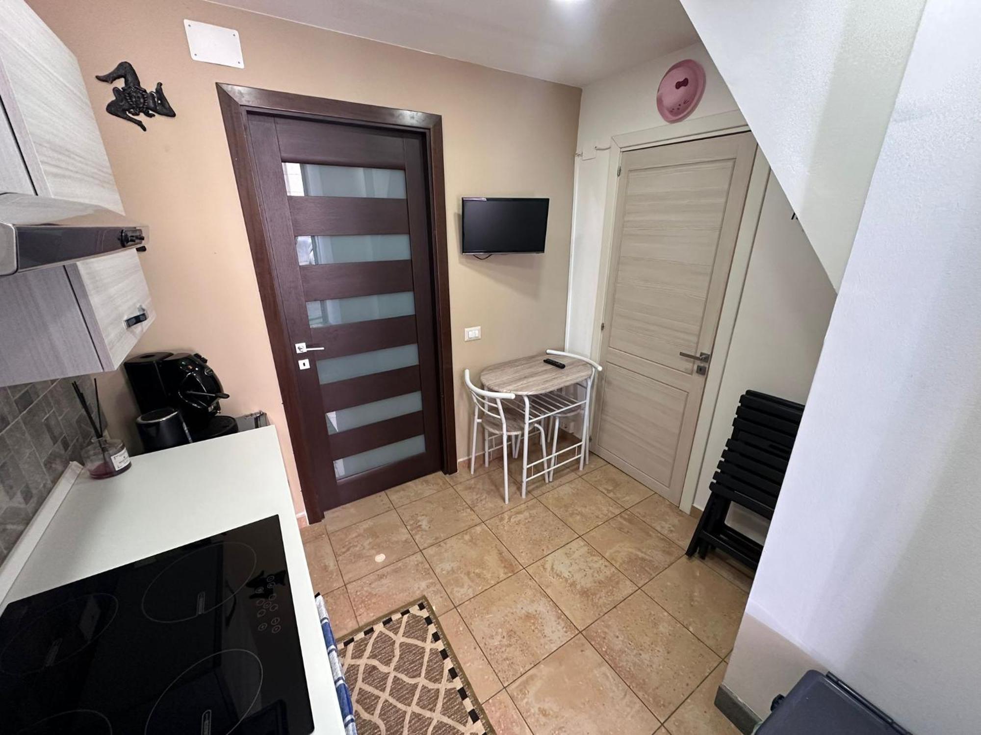 Holiday Apartament Catania Bagian luar foto